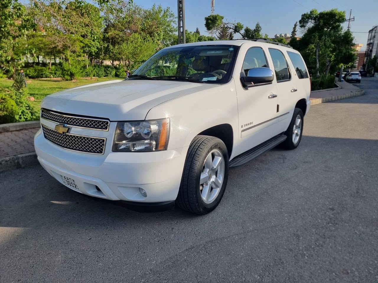 CHEVROLET TAHOE 2009‌

بۆیاخی نییە بە شەرت  
پێش و پشتی كه‌پسه‌ 
  

گێر و مه‌كینه‌و كارابای به‌ شه‌رت 
ته‌نها فڕۆشتنه‌ 
نرخی ٢٤٠ وه‌ره‌قه مه‌جالێكی كه‌م 

0771 993 6890
_____________________
CHEVROLET TAHOE 2009 

بدون صبخ 
خلفي و امامي بشرت 
كلش عام سيارة بشرت 
240$
0771 993 6890 السليمانية, العراق
