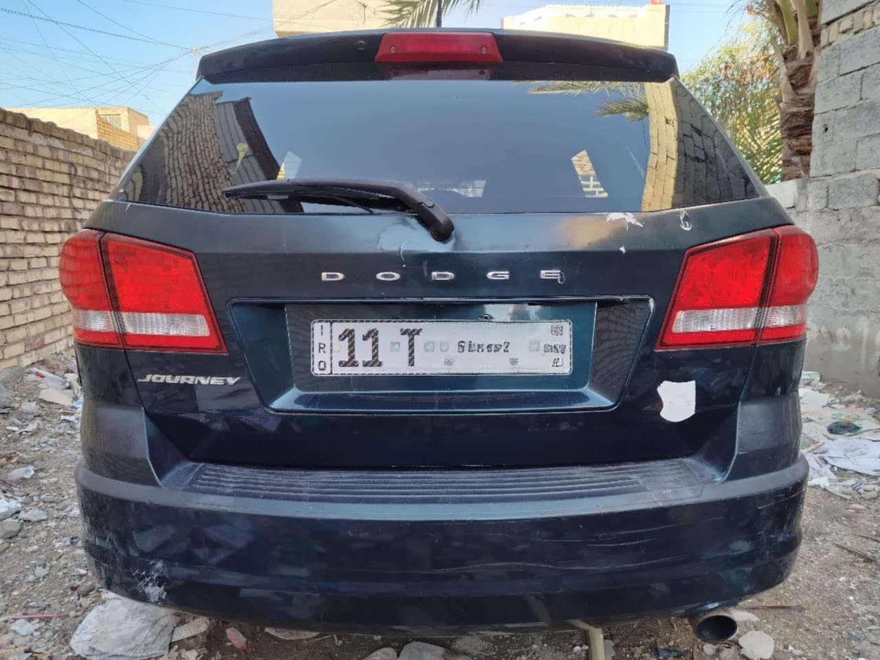 دوج جورني 2014 رقم دولي بغداد سنوية لغاية 2030 سبعة راكب تحويل مباشر كير محرك 2400على الفحص والكشر كدامكم العنوان بغداد***********. 104ورقه
