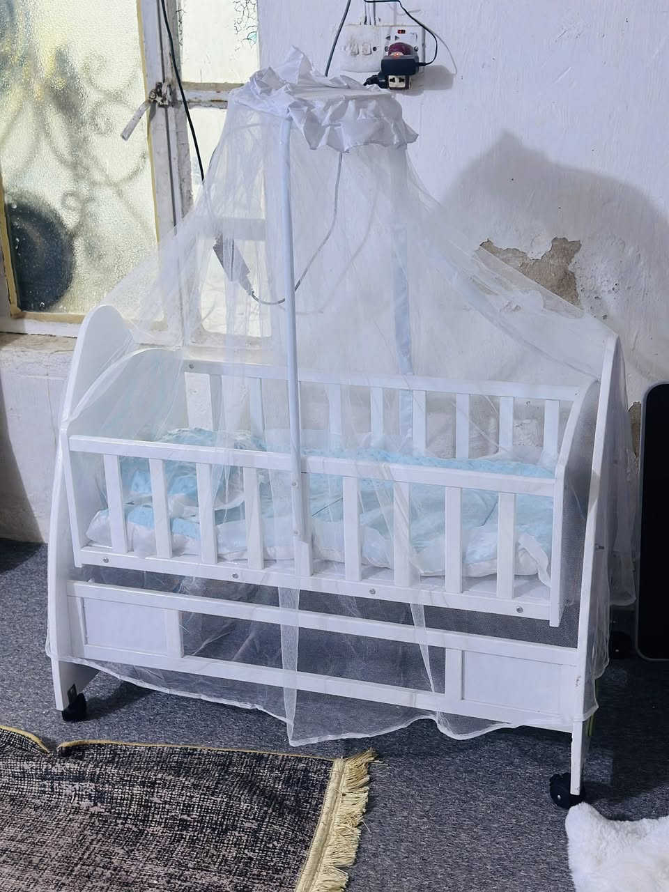 كاروك البيع بعده جديد 79 الف مكاني بوبيات توصيل موجود باب البيت مابي اي خلل ***********
