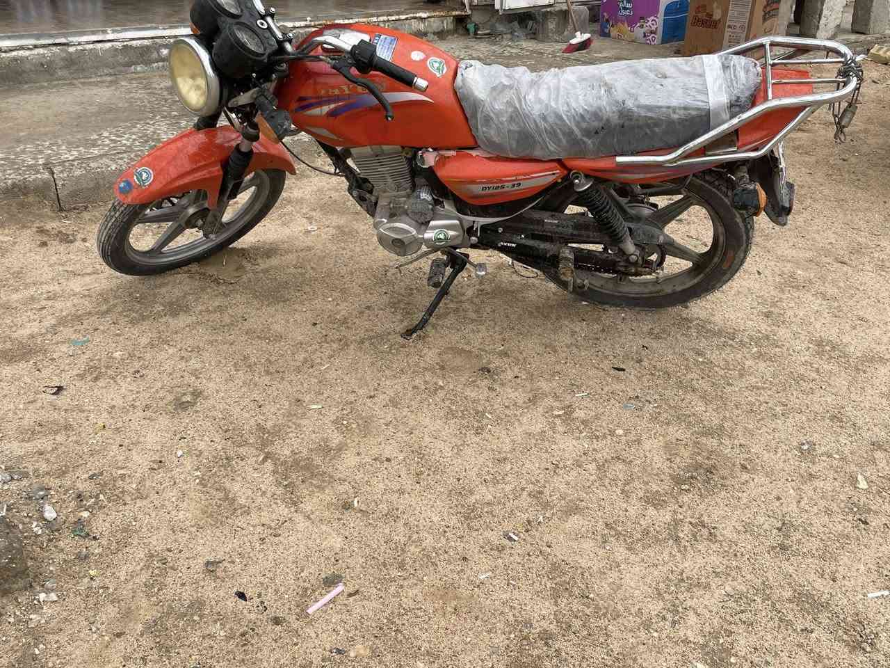 دراجه دايون عظم مديل 23نضيفه شوفت عينك اوراق سكنر سعرهة600وبيهة مجال حك الجيه مكاني كربلاء حي القدس الشراي يتصل ***********
