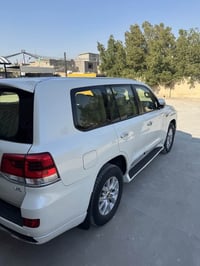 للبيع ت 07714338409