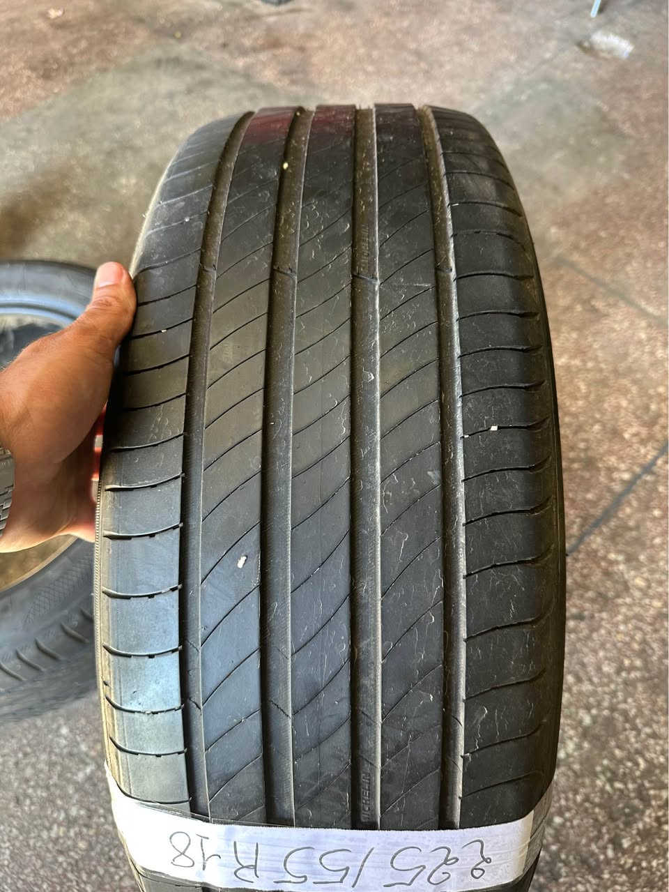 1 225/55R18 occasion Michelin طنجة, طنجة أصيلة


**إذا كنت صاحب هذا الإعلان وتريد حذفه لأي سبب، رجاءا أرسل رسالة إلى الدعم الفني**