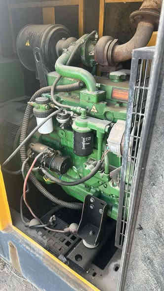 مولد جندير للبيع اخو الجديد كي في 88 السعر 55 بها مجال رقم ***********
