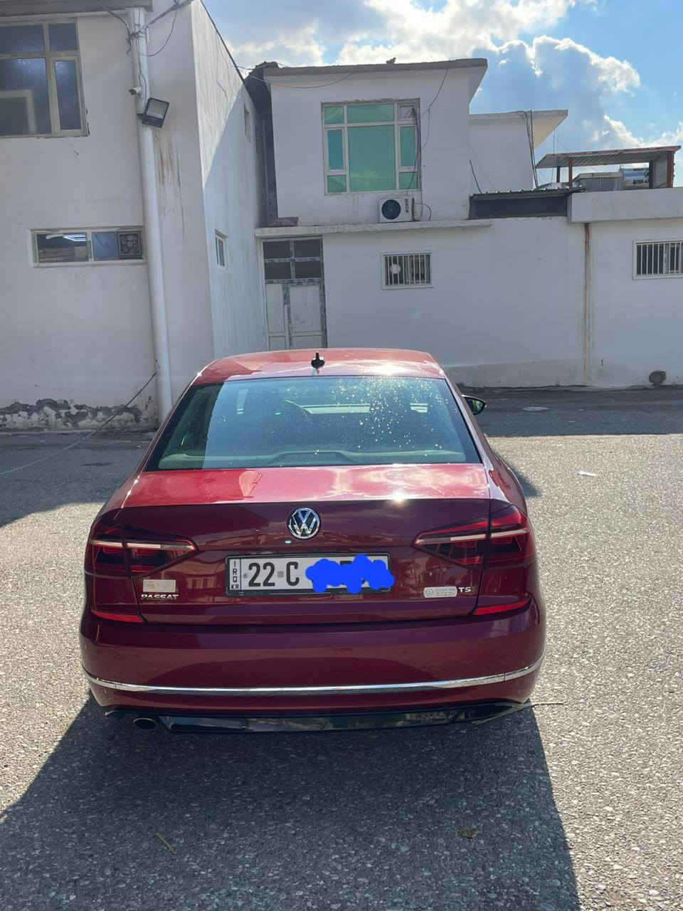 السلام عليكم ورحمة الله وبركاتة ..
للبيع فولكس واكن باسات موديل 2018 ماروني كلين تايتل السيارة اير لاين فول ماعدا الفتحة مكينة 2000 توربو  مواصفات معروفة وارد امريكي  رقم اربيل بأسمي ماشية 194 الف كيلو متر هزة جديدة وسنوية 2031  اي السعر 160 وبيها مجال بسيط 
اي استفسار الاتصال بالرقم ***********  يوجد واتس
