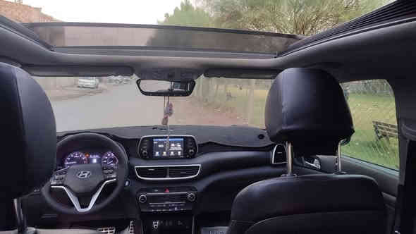 توسان موديل 2019 وارد امريكي
السياره فول مواصفات بانوراما كشنات جلد تحكمات 
الحادث مال امريكا بنيد صبغ فقط
وهنا صندوق صبغ  ضرر خفيف كلش
ماشيه 66الف ميل
صندوك كهرباء
كشن كهربائي
بصمة تشغيل  
اوتو هولد 
تدفئة كشنات 
شاشة كبيره
 تدعم كار بلي 
كامرا خلفية دوارة 
شحن مبايل واير ليس 
تبريد قطعتين 
لد امامي نهاري 
لايت زينون عالي ناصي 
تحكمات استيرن جهتين 
سايد بريك بصمة
السيارة فول 
بانوراما 
بغداد 
رقم بغداد باسمي تحويل ثاني يوم
السعر 169
***********
