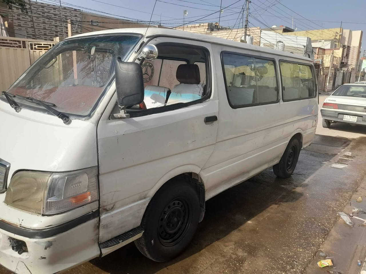 سلام عليكم كية جنبي ٢٠٠٩ رقم احمر ديالى راعية ما اندله ابيعك مصلويه مكينه محوره بريجو ٣٠٠٠ مكاني النجف الكوفه سعره ١٨ ورقه وبيه مجال
***********
