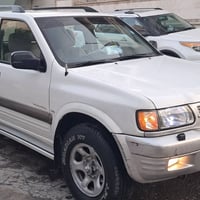 اسوزو • ٢٠٠١ • دبل اكسل
