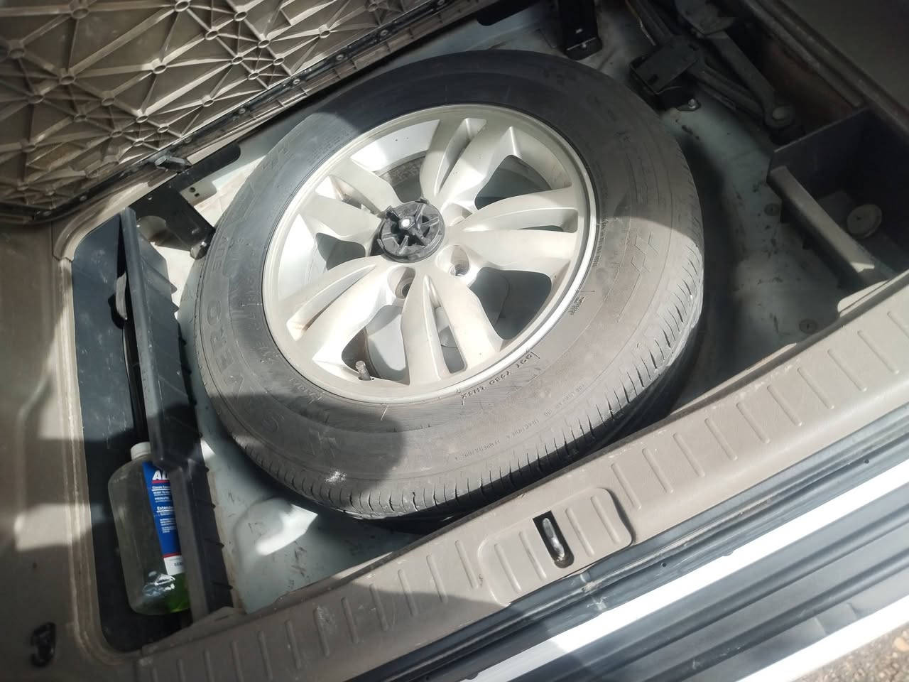 توسان 2009 المقدس كفاله عامه من الحادث والضربه محرك وكير مكفولات ماشيه 202 الاف حقيقي السياره       5 ويل كب خير من الله مال جناي تخم تاير جديد رقم بغداد انكليزي السعر 129ورقه وبيه مجال حك الجيه الرقم الهاتف ***********
