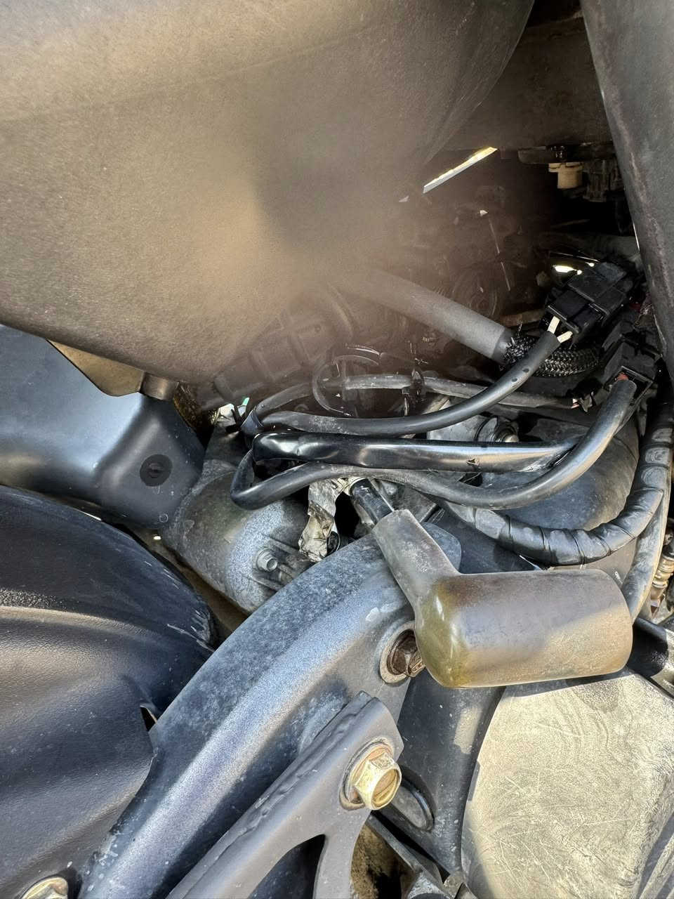 سكنس جبلي للبيع استخدام قليل ما صارلي شهرين جبته رمبه ونزلته بيدي من الحاويه تصليح ما شايفه وبرغي ممفتح منه سعر مليون وبيه مجال للطيبين رقمي ***********9)
