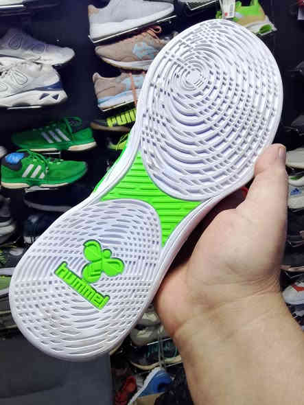 قطعتين هومل كلش راقيات لون جميل طرگه فوم طبي خفيفه النظافه جديد ماستر
القياس.45
طول القدم .29.5سم
القياس.42
طول القدم..27سم
سعر القطعه .فقط 20الف فقط 20الف 
توجد خدمة توصيل كل المحافظات 
للحجز .راسلنا واتس اب وماسنجر عله الرقم
***********ابو حيدر
