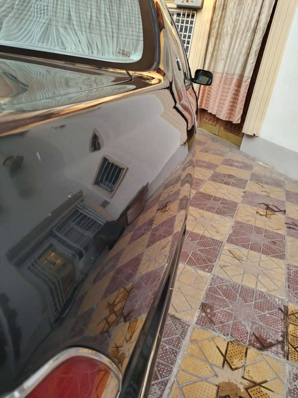 راس الثور فلات موديل ٩٧ رقمها بغداد انكليزي السيارة مكفوله كفالة عامة تحويلها ثاني يوم مكينة وكير فيفيتي ٢٥٠٠ كير جديد توني شادة حاوية كاردن جديد عربانة جديدة تخم تاير جديد سعرها ٨٠ ورقة والتحويل ثاني يوم والشراي يتصل على هذا الرقم ***********
