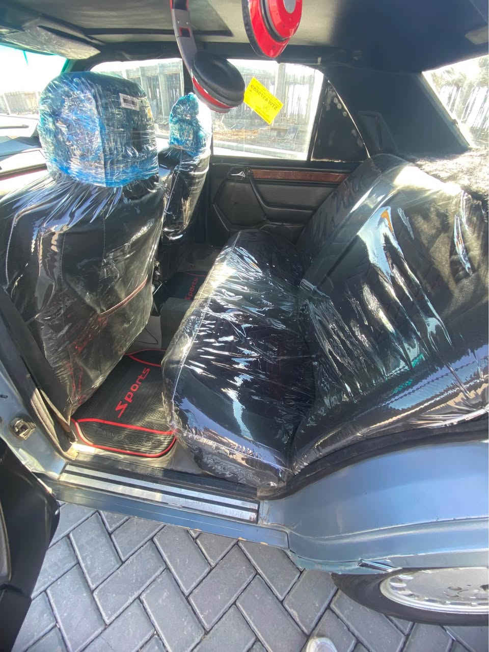 سلام علیک

مارسیدس مۆدیل١٩٨٨بۆ فرۆشتن بەشەرتی هەموشتی(مۆدیل١٩٨٨،مەکینەی بەتەی٢،٥،تەبرید بەشەرت سارد 🥶و گەرم 🥵سەیارەکە لەپێشەوە بۆ پشتەوە هەموی بەشەرت بۆ زانیاری زیاتر پەیوەندی بکەن بە***********. كالار, السليمانية
