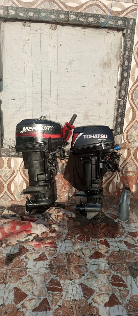 السلام عليكم عندي مكائن للبيع مكاني بصره دير رقم التليفون***********
