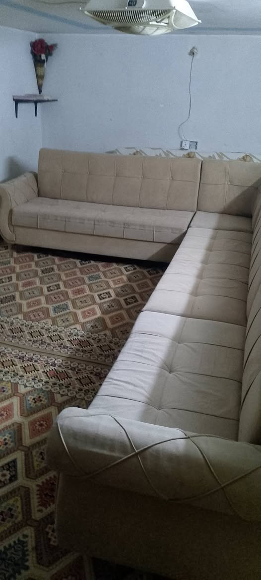 ديوان للبيع 9 نفر ***********
