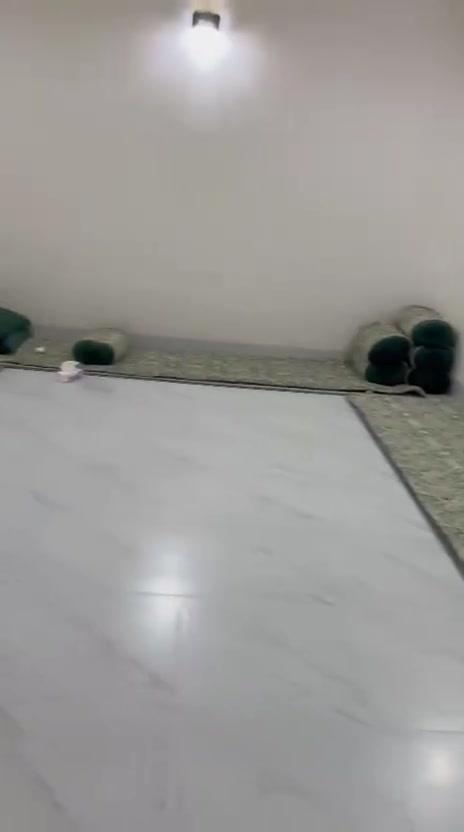 بيت للبيع .قضاء العلم .مقابل مدرسة القبس للبنين .الموقع حي الجمعيه.بيت جديد. للمزيد من التفاصيل الأتصال على ***********

