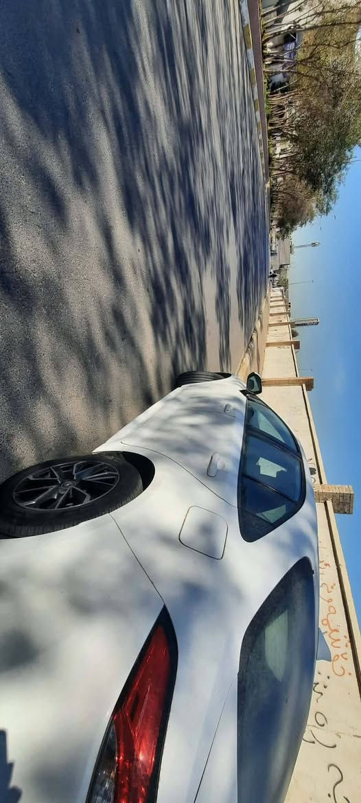 سلام علیکم اخوان 
کورولا للبیع مودیل 2020 كندي
مواصفات Le ،
ماشیە 131,000ميل

شاشە ، کامرە ، تحکمات ستیرن ، ئوتو هولد ، هندبریک بصمە ،......

مواصفاتها معروفە

-عندها بطاقە بنزین كركوك ، رقم سلیمانیه، وعلیها تخم ویاله مال SE
-حادثها كلش خفیف ومرفق صور الحادث

رجاء اقرا المنشور اذا عاجبك اتصل ، رقمي ***********

سعرها 150 قفل قفل
مكانها السليمانية واكدر اجيبها لكركوك
