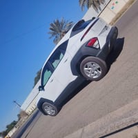 للبيع كونا موديل 2025 دخول جديد وارد امريكي بدون رقم ماشية 2000 يعني ز...