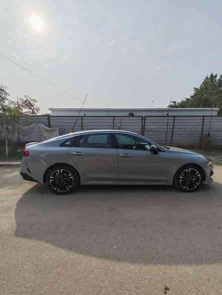 كيا  K5  (GT-LINE) 2022
وارد امريكي محرك 1500 توربو
فول مواصفات عدا البانوراما
شاشة كبيرة ابل كار بلي واندرويد اوتو
كامرا دوارة
حساسات امامي خلفي ورادار بالمري
تحديد مسار وكروز سرعة
ثلاث وضعيات قيادة
هاند بريك بصمة وتوقف تلقائي
تشغيل عن بعد
بصمات ثنين بلادية
كشنات جلد
شاحن هاتف وايرليس
ماشية 100 الف
حادث قطعة وحدة بس بنيد مبدل بدون دواخل ولا شواصي
بدون ايرباكات
رقم اربيل
تفاصيل اكثر اتصل 
***********
