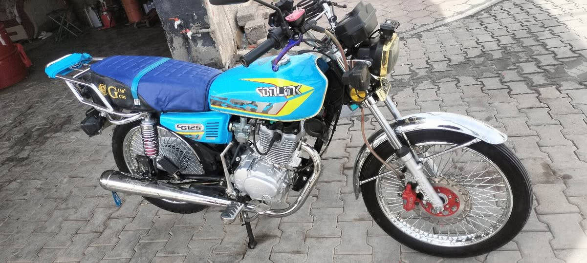 سلام عليكم   للبيع  اومراوس واي 5كير  موديل 2024 سعر  525


**إذا كنت صاحب هذا الإعلان وتريد حذفه لأي سبب، رجاءا أرسل رسالة إلى الدعم الفني**