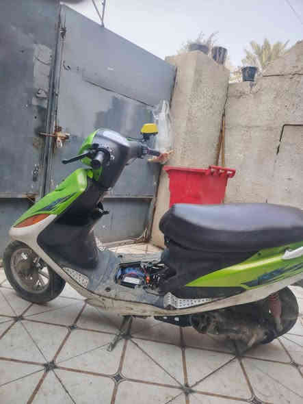 السلام عليكم ماكس عدله للبيع كوم حديد ماعرف شبيها 
مكاني جسر ديالى القديم وتساب *********** سعر 300 قفل تجي تحمل وتروح دراجه كله تعمير جديد
