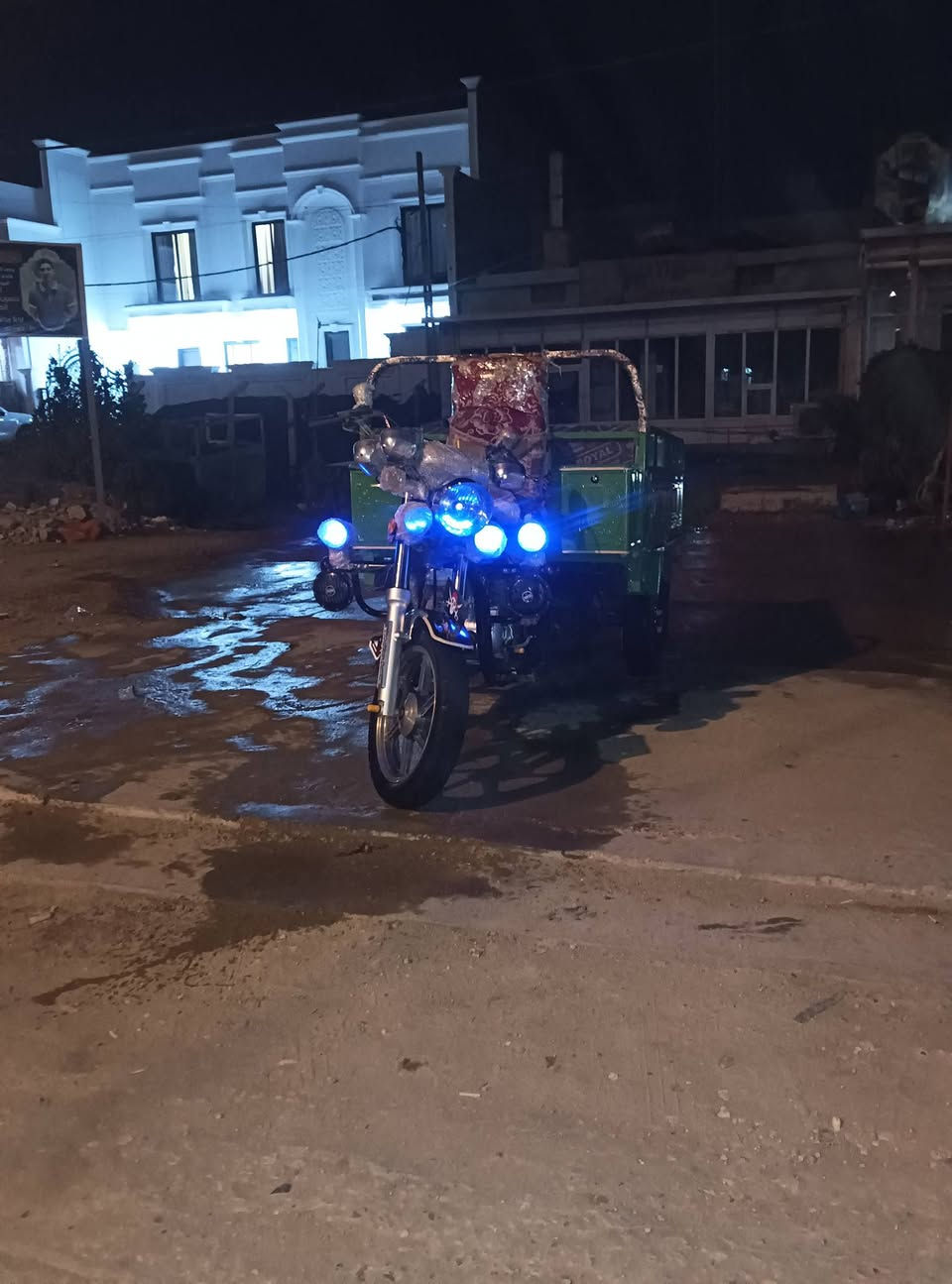 سلام عليكم ستوته لبيع موديل 23 ستوته مكان الحمزه الغربي مناقصه شي
***********
