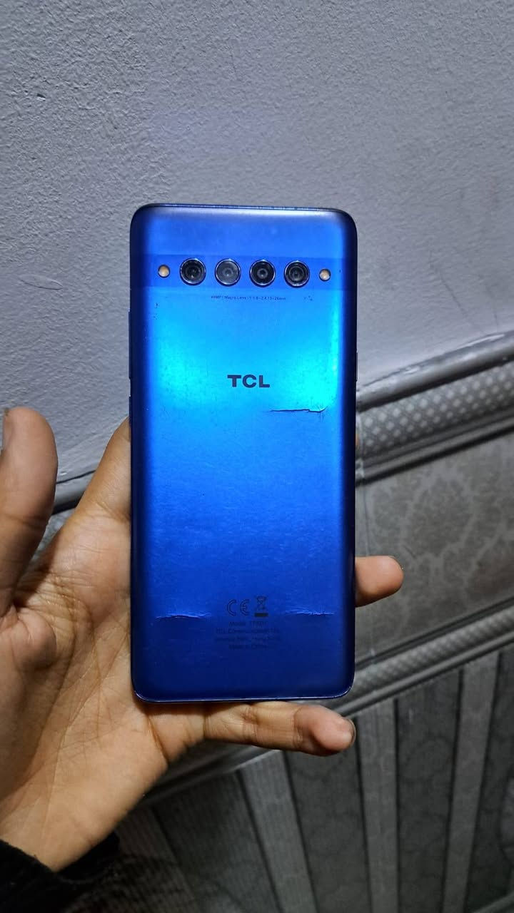 سعر 125 الف 
تي سي 10 بلس مامفتوح
ذاكرة 256 . رام 6+6 . شاشة منحنية
جهاز بي فطور بل كلاس فقط
معالج سناب دراكون قوي وسلس 
كامرة 4K/30 دقة و وضوح كربلاء, العراق


**إذا كنت صاحب هذا الإعلان وتريد حذفه لأي سبب، رجاءا أرسل رسالة إلى الدعم الفني**