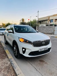 سورنتو ٢٠٢٠ • ٧ راكب • رقم بغداد انكليزي