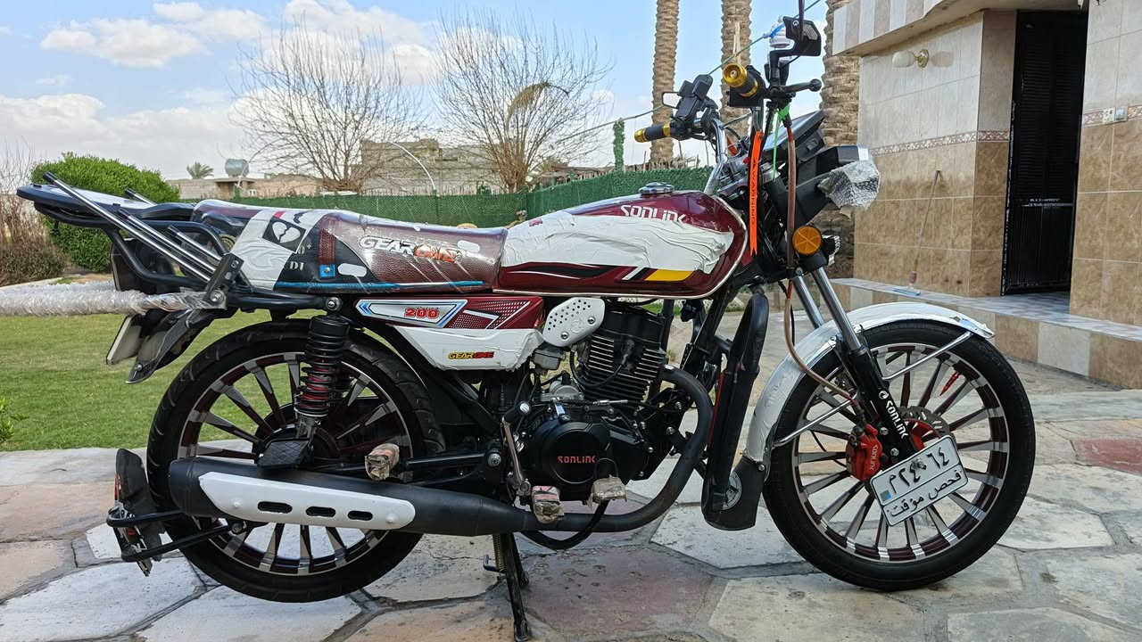 سونك موديل 2025 محرك CBF ضاغطه وزنجيل نشاط خير من الله مابي اي رجه تشغيل عل بصمه محرك 200 CC ما ناقصه كلشي واي شي بي شغال السعر 975 وبي مجال اوراق كامله ويا سويجات ثنين بصمه يشتغل عن بعد
للاستفسار ***********
