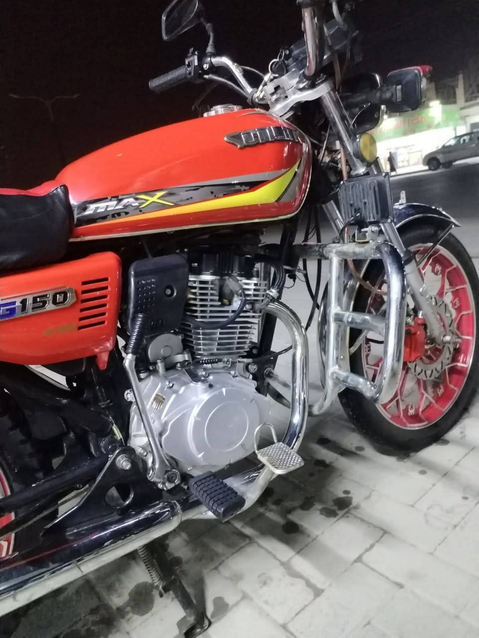 سلام عليكم إيران موديل 2024 خمسه كير
كهربائية كله شغاله 
عدسه محرك مامفتوح وبلاديه ونضافه فوول 
السعر 700 $ وبيها مجال : مكاني فلوجه حي العسكري  الرقم الاتصال او خاص : ***********
