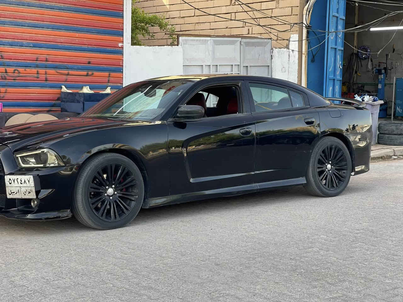يالله السلام عليكم
مديل 2011 اعلا مواصفات بلجارجر RT MAX
‏dodge charger/RT HEME 5.7
جاملغ مبدل وباب صبغ وبنيد صبغ
مبدل مكينة RT 2018 بلكارتونه 
منضومه تبريد جديده قبل اسبوع مسويها 
‏RT max فول مواصفات 
بصمه تشغيل عن بعد 
‏Slide roof فتحه سقف 
مقاعد تدفئه تبريد  
اكواب تدفئه تبريد 
سكليتر ودواسه البريك كهربائي 
مقاعد تحكم كهربائي
شاشه وكاميرا وحساسات 
ستيرن كهربائي 
مري قلاب وي البگ 
هيترات بالمرايات الجانبيه 
تدفئة الكراسي الخلفيه
رادرد امامي جانبي خلفي
الاتصال فقط خاص مو دائما متواجد
***********
