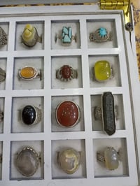 شلعه كامله 28 محبس كله اصلي وقديم عيار 925  للبيع مكامي بغداد البلديات...