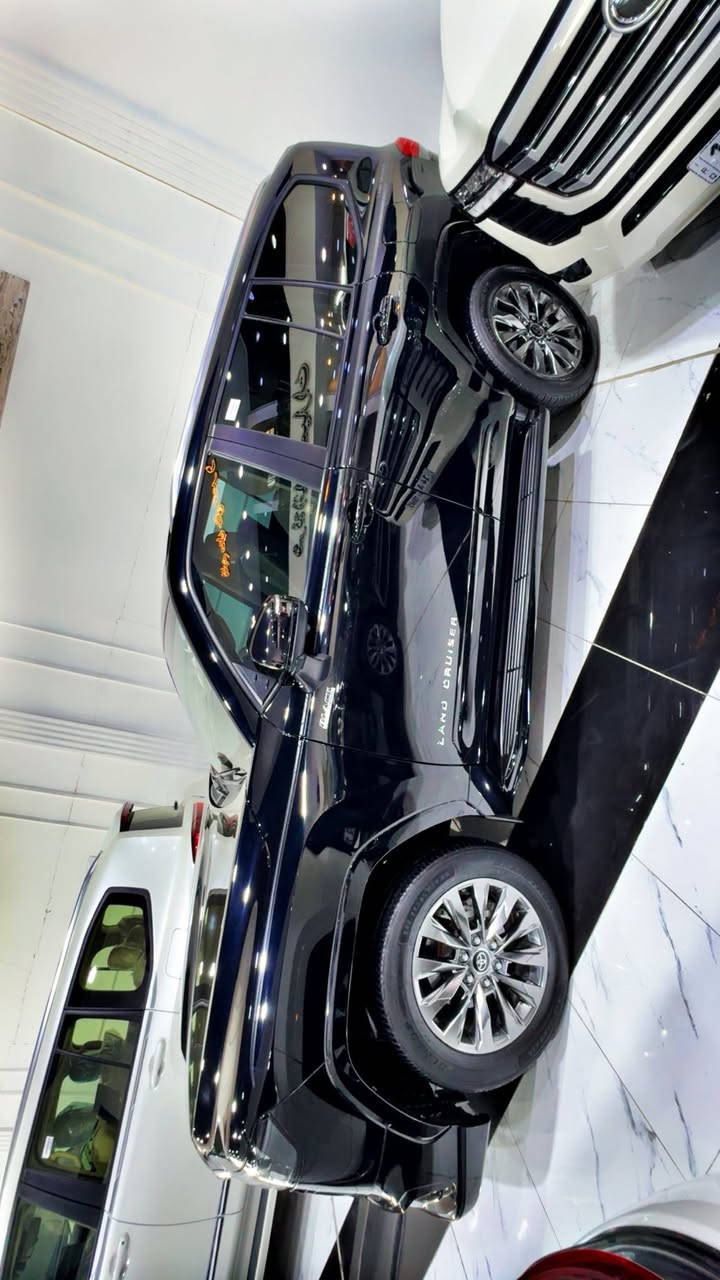 السلام عليكم 
الاندكروز 2024بلاك 
لمتدد ام شمعه البلاديه
السياره دبل تيربو 
مغلفة نانو كفالة عامة
ماشية 50ك
رقم اربيل 
مكان سيارة بصرة 
السعر 740 وبيها مجال للشراي مامتواجد ع نت 
***********
