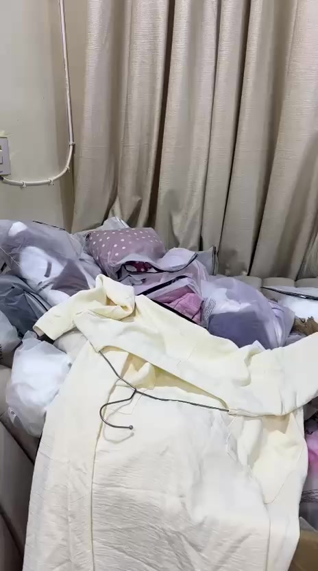 بنات كلها متوفره مال تصفيه بنص السعر و بعد اكو أطفال و نسائي و مكياج


**إذا كنت صاحب هذا الإعلان وتريد حذفه لأي سبب، رجاءا أرسل رسالة إلى الدعم الفني**