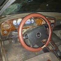 سياره للبيع او مراوس اصولي السعر 17 وبيها مجال هاذ رقمي 07886827397