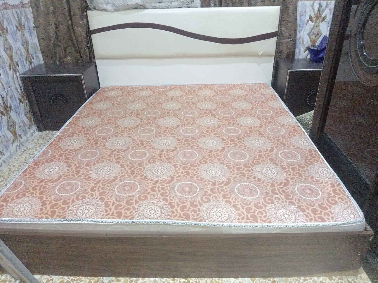 غرفة نوم تركي للبيع 5قطع  نظيفه اخت الجديد السعر 400


**إذا كنت صاحب هذا الإعلان وتريد حذفه لأي سبب، رجاءا أرسل رسالة إلى الدعم الفني**
