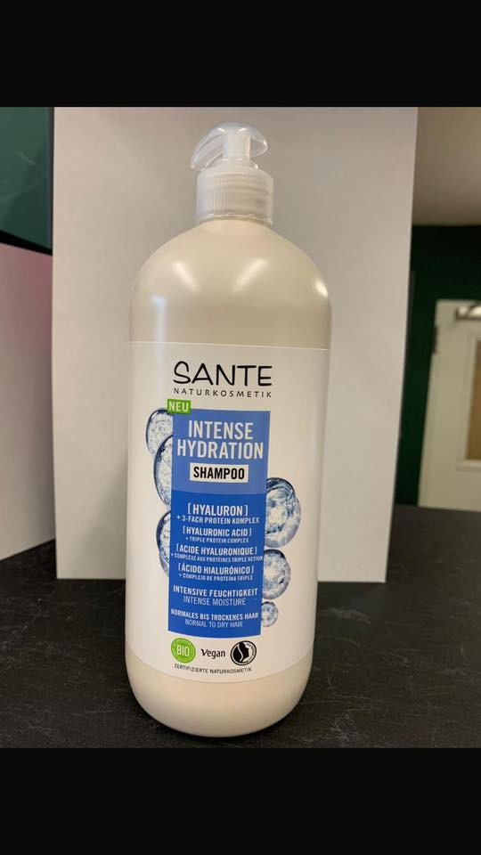 شامپۆی شەریکەی SANTEی ئەڵمانی بە جملە بەردەستە، نرخی ٤،٠٠٠
شامپۆکە سروشتەو سیستەمی ئێکسپایەری PAO (Period After Opening)ە واتە ئێکسپایەر نابێت هەتا نەیکەیتەوە، لە دوای کردنەوەشی ١٢ مانگ ئەتوانرێ بەکار بهێنرێت.

جۆری قژی وشک و چەوری هەیە

سعری لە ئەوروپا ١٢-٢٠ ئۆرۆیە

بۆ پەیوەندی کردن 
*********** تەنها واتساپی لەسەرە✅
