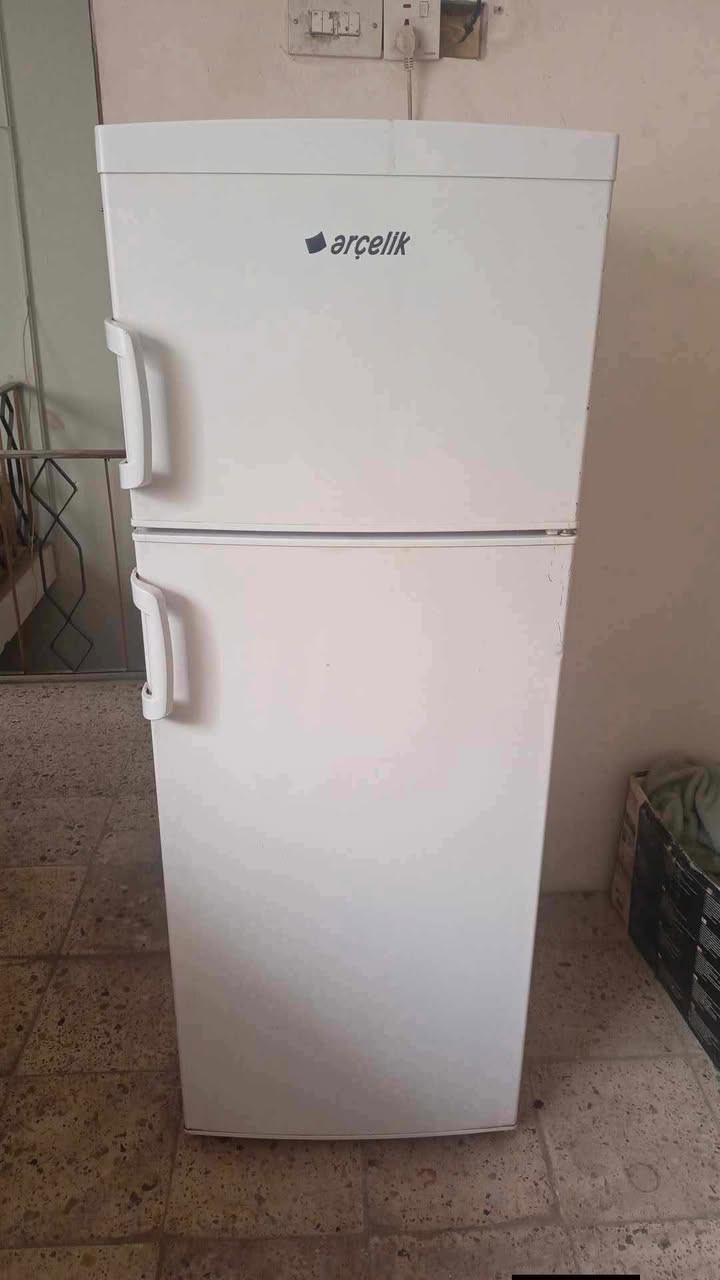 ديوان 7 مقعد 150مجمده 150 ثلاجه الجي 16 كيلو 180 طباخ كريازي 200 طباخ 4 عيون 80 غساله صحون 200 ميز طعام 140 ثلاجه 12قدم 130 دوشك 75 ميز رصاصي 100 غساله سامسونك 12كيلو 140 الاسعار وي توصيل مكان بغداد *********** واتساب
