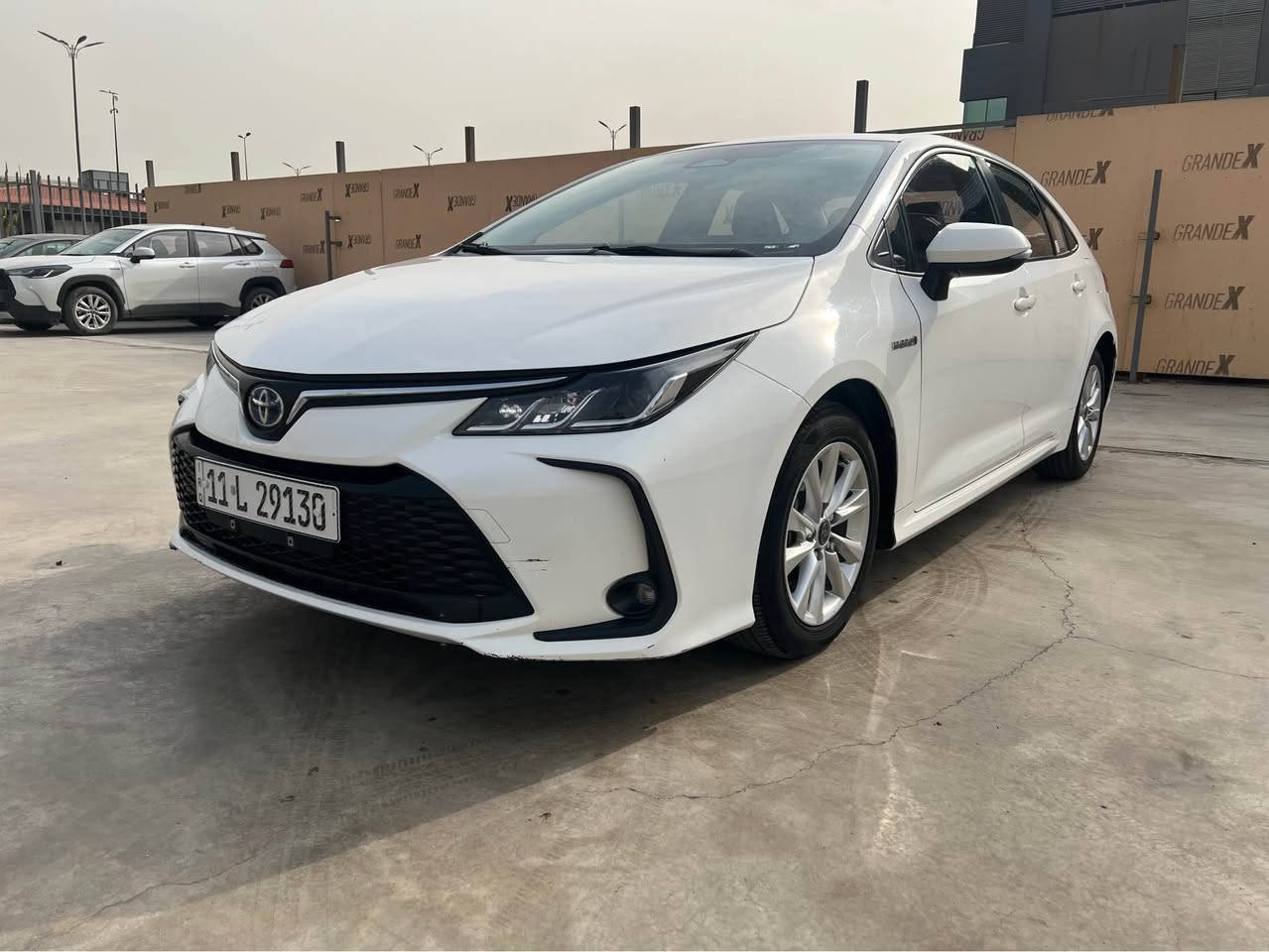 كورلا هايبرد 2024

فول مواصفات 

💺جلد احمر بلادي 

🧮عداد ديجتل 

💥رادار مانع تصادم 

🛣️تحديد مسار

✨قياده شبه ذاتيه 

✨محرك 1.8cc مع محرك كهربائي ⚡️ 

🔋بطاريات ليثيوم أيون 

🔐دخول ذكي بدون مفتاح

🛞ويل كب16

📷كاميرا خلفيه بلاديه

🪙تحكمات ستيرن جهتين

💎قطعتين تبريد

🪙تطعيمات بيانو بلاك

💎سايد بريك بصمه

💎اوتو هولد

💎لايتات زينون

💎إشارة في المرايا الجانبية 

💎ابل كار بلي 

💎مانع انزلاق

السياره جديده ونظيفه ماشيه53 ألف بس

كفاله عامه بدون قطرة صبغ بيهة طخة بسيطة بلهلال مال جاملغ 

اعلى فئه الي تجي كشنات احمر واسود بلادي 

السعر: 152$

مكاني بغداد الحرية

للاستفسار *********** بغداد, العراق
