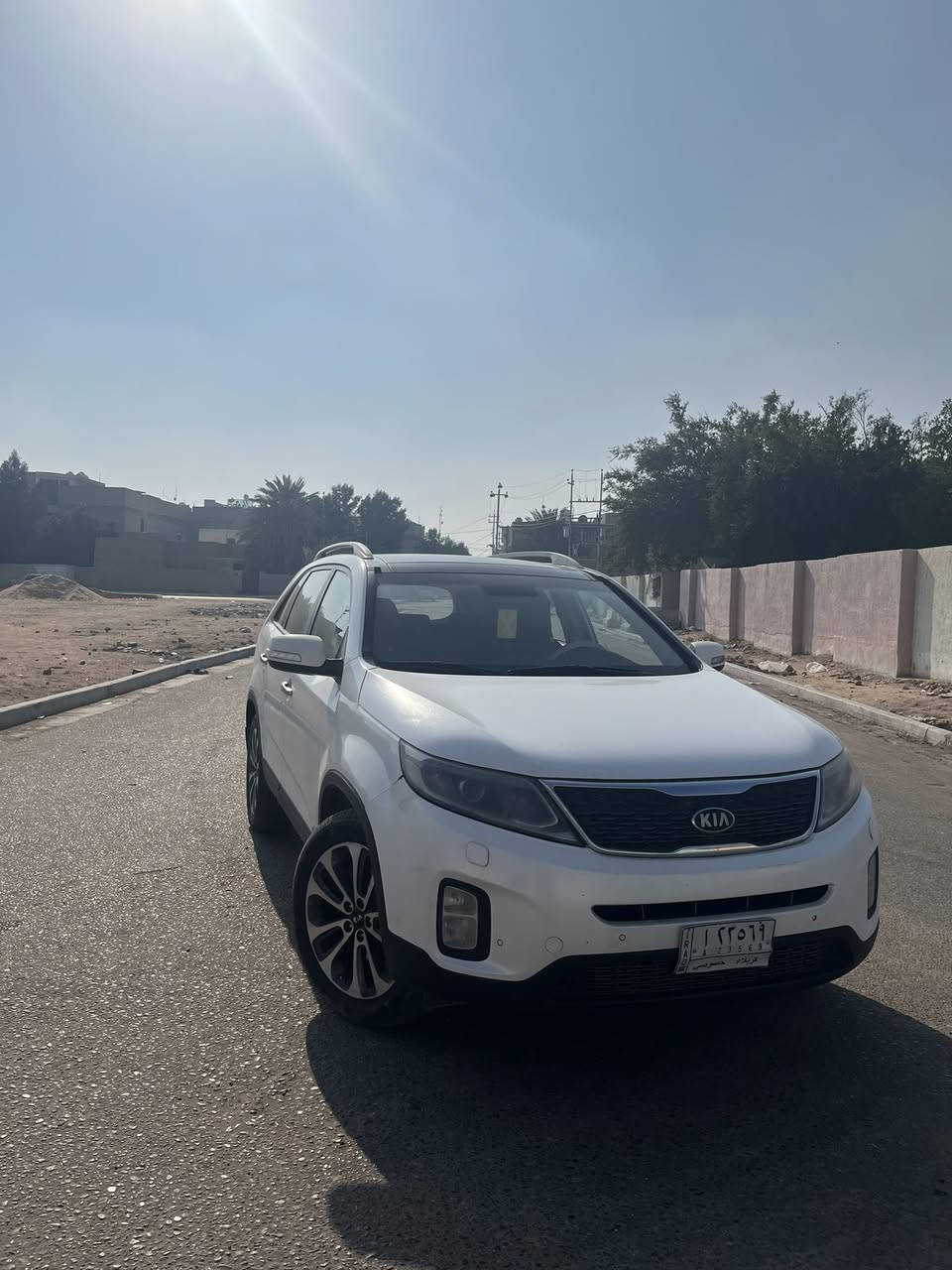 سلام عليكم 
سونتو 2014 للبيع 
فول موصفات 
خليجي كويتي 
V6 
بنراما 
حشنات جلد 
مكفوله كفاله عامه من الضربه و الصبغ و البارد 
السعر 208 
مكاني كربلاء 
بسمي تحويل ثاني يوم 
للستفسار اتصال عل رقم 
***********
