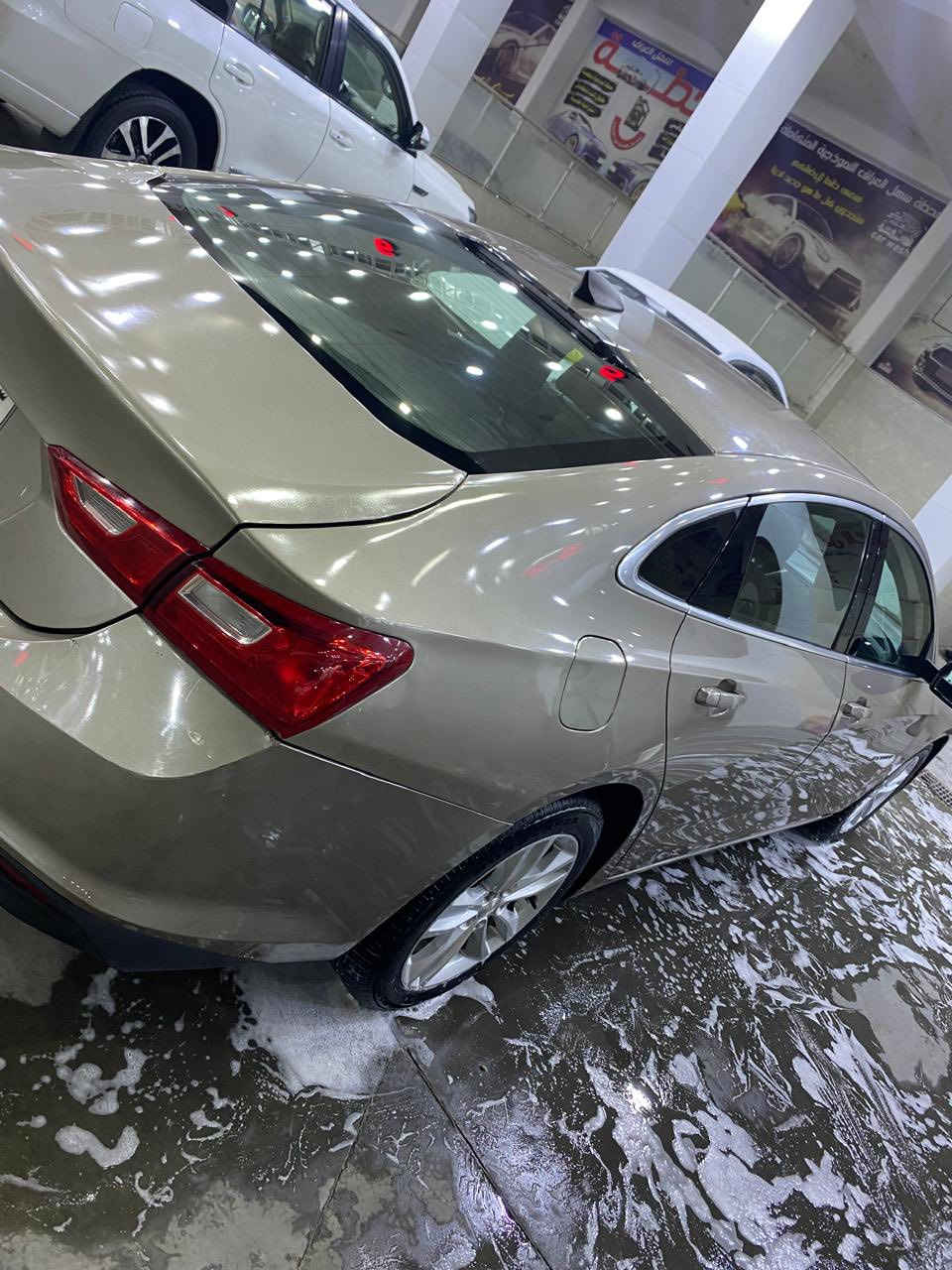 ماليبو ٢٠٢٢للبيع السيارة جاهزه حادث سيارة جاملغ وبنيد وبيه قطعتين صبغ  السعر ١١٥ وبيه مجال 
*********** البصره
