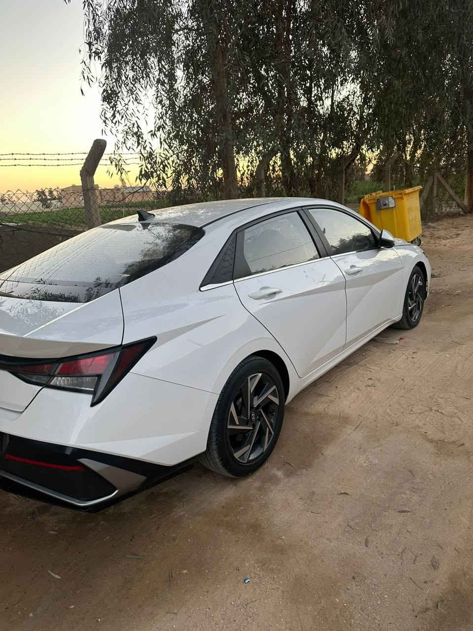 سلام عليكم النترا تجميع كفاله عامه فول مواصفات فتحه سلايت بصمه تشغيل بصمه أبواب كشنات جلد سايد بريك بصمه اوتو هولد حساس امامي خلفي كامره دواره ارضيه مدوشمه جلد ماشيه 68 الف سياره بوضع الشركه مكاني كربلاء سعر 138 مجال بصيط رقمي ***********مامتواجد علفيس
