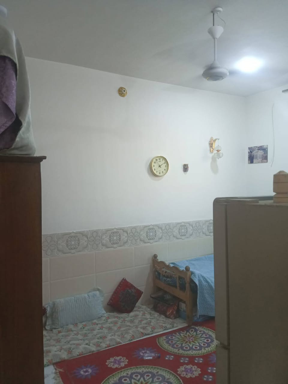 🏠بيت للبيع 75متر ركن خلف جامعة العميد فرع بني جميل مجمع الدله السعر 47وبي شويه اقرار 25 شارع 6متر كافت الخدمات موجوده بناء بلوك العتبه السكف صباب
للاستفسار الاتصال 
***********
