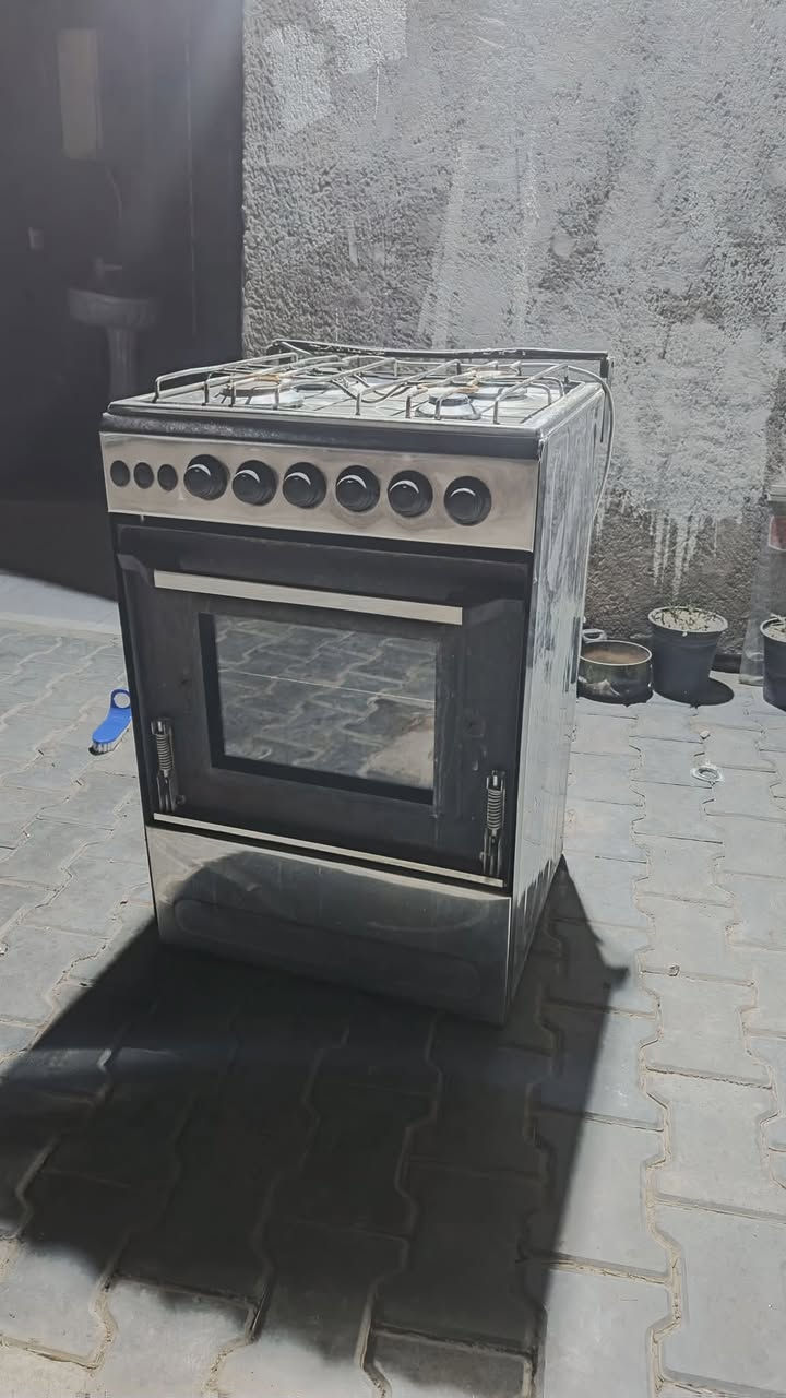 طباخ للبيع
نضيف العيون شغالات 
والفرن شغال 
رايده ب 75 وبي مجال


**إذا كنت صاحب هذا الإعلان وتريد حذفه لأي سبب، رجاءا أرسل رسالة إلى الدعم الفني**