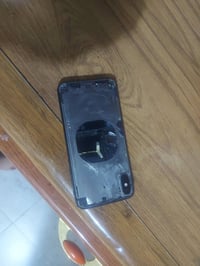 ايفون اكس ماكس • ٢٥٦ • ظهر مكسور