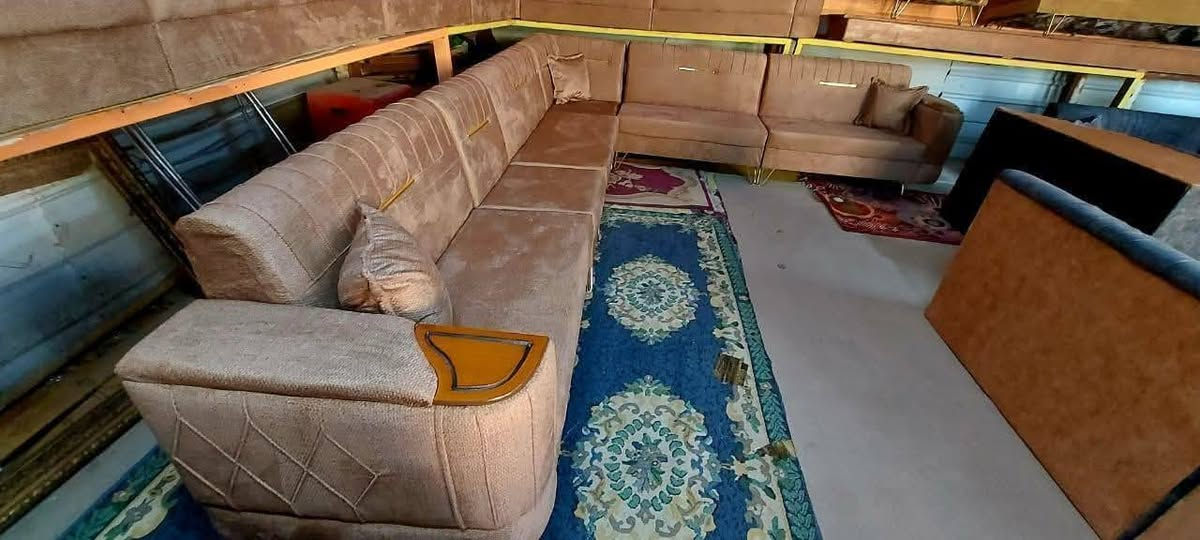 دواويين تسكام شغل شمال باسعار مناسبه ديوانيه شارع الخصيمه السايديين قرب زها مول الجهه الثانيه جهه فصابيه السجاد داخل الفرع بضبط ***********
