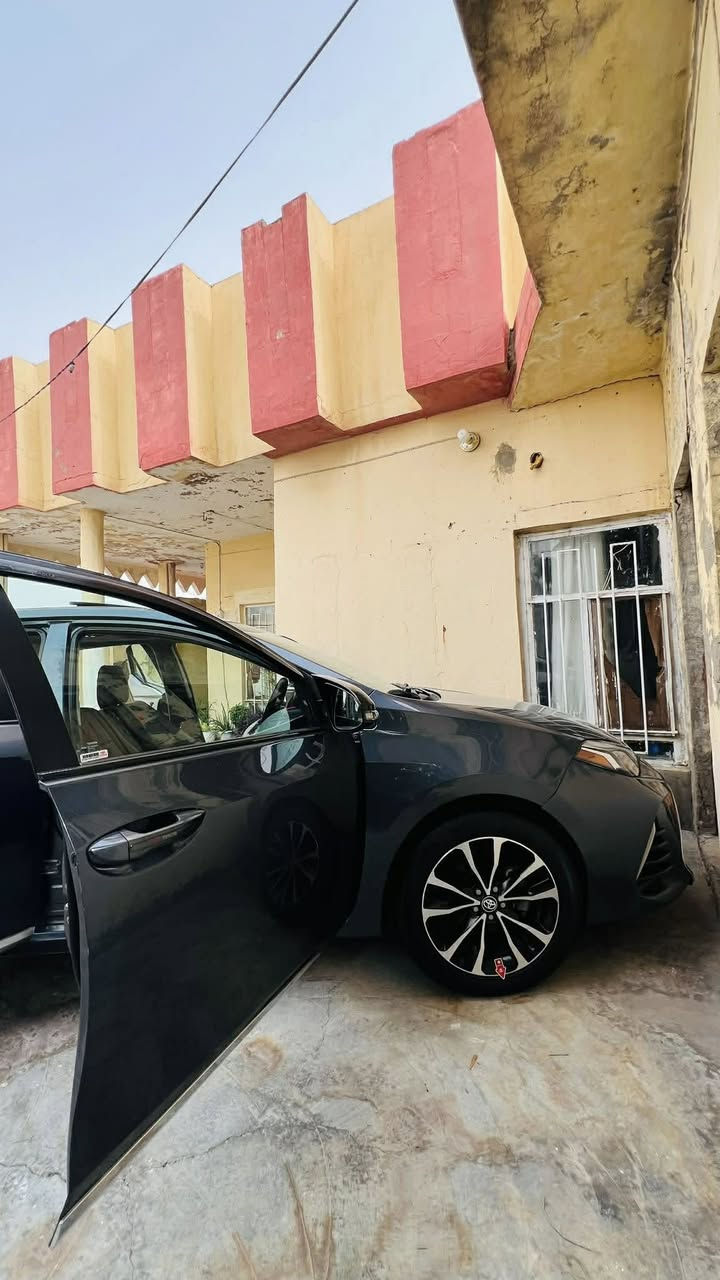 سلام عليكم
كورلا2017 مواصفات SE فول 1/1
 رقم (سليمانيه) كير مكينه مكفول كله بشرط ماشيه 70 ✅
✨مازدات عدسات فول زنون ✅
📌لدات اماميه 
📌فتحه سلايت
📌بصمه تشغيل
📌بصمه ابواب 
📌ردار امامي مع حجر بيئه 
📌توقف ذاتي
📌تحديد مسار 
📌نظام ECOمع SPORT
📌تسخين مري جانبي
📌ترحيب 
📌تحكم استيران كامل 
📌شفتات استيران 
📌شاشه اعطال 
📌كامره 
♻️مكاني ديالى اي استفسار اتصل ‭0770 862 5392‬
