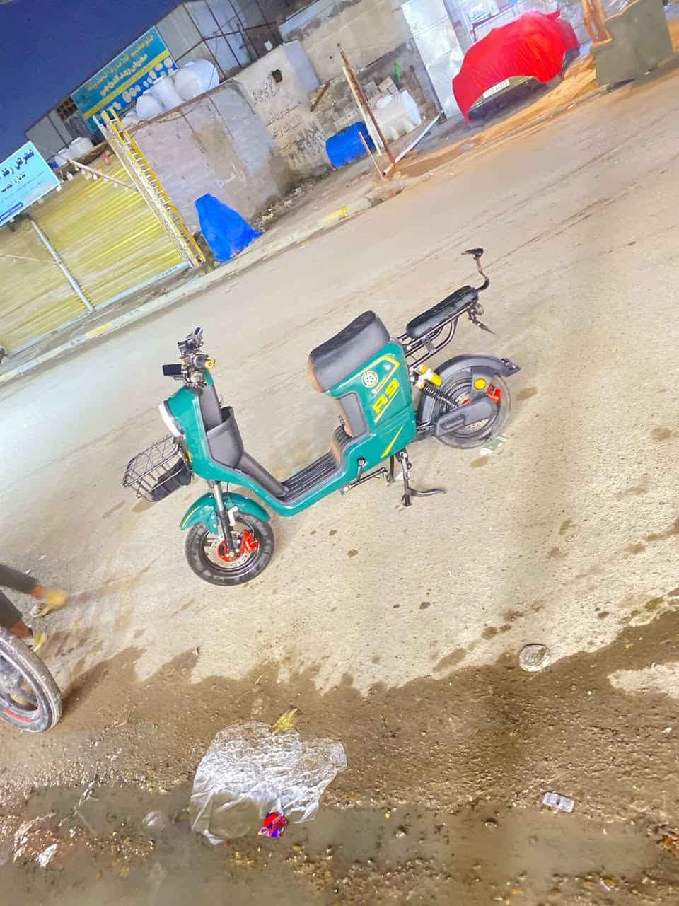 ا
السلام عليكم  دراجه شحن R9مديل 2023نضافه دراجه90/100عددالبطاريات5  4نمر سرع كلشي شغال بل دراجه مكان بغداد شعب حي بساتين سعرر 500بيههه مجال هواييي


**إذا كنت صاحب هذا الإعلان وتريد حذفه لأي سبب، رجاءا أرسل رسالة إلى الدعم الفني**