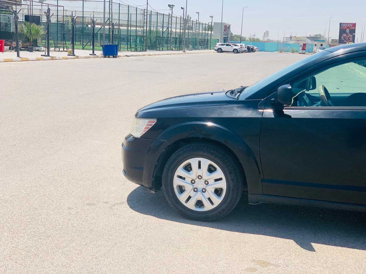 دوج جورني امريكي اربعه سلندر محرك 2400 
غاز وبانزين 
بصمه شاشه
كير محرك مكفول 
7 راكب 
تخم تايرات جديد 
السعر 140 وبيها مجال للطيبين
***********
