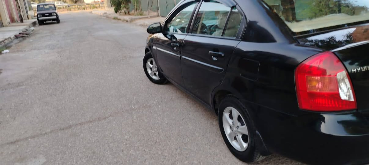 سلام عليكم اكسن دبدوب 2009 بيه أربع قطع صبغ بسبب تقحيل ابيعه احزام سنويه جديده هزه جديد مال جناي اتصال عل رقم ***********
