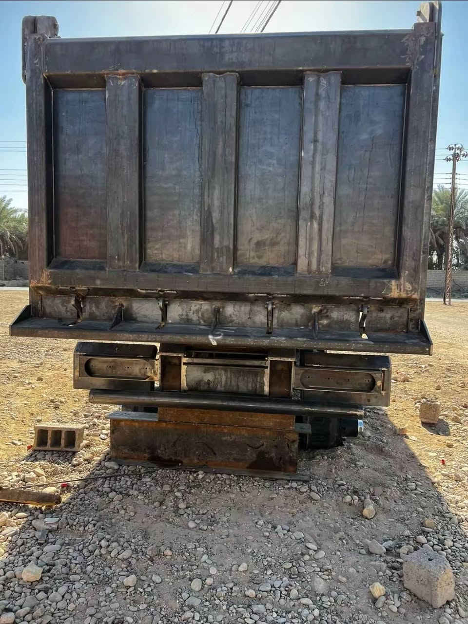 ماك نيسان للبيع ذرعة ٣٠ متر للاستفسار ***********
